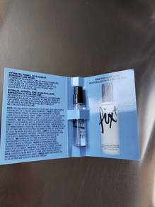 MAC Fix+ Multitasking Setting Spray Sample Vial
