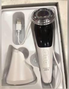 megami beauty device