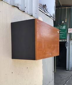 YA30AP  Almari Dinding 1 Door Wall Mounted Cabinet