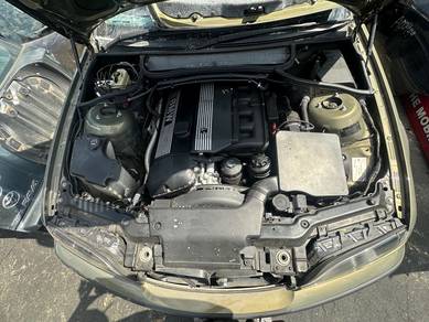 Bmw E46 Wiper Tank Original