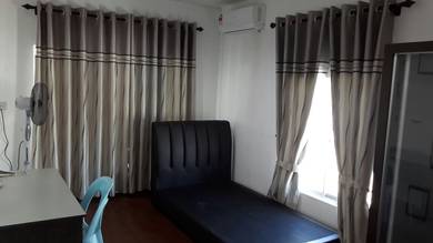 Room in Miri, SWK