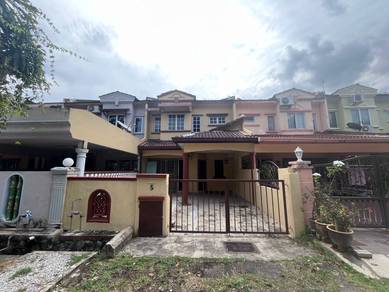 2-storey Terraced House For Sale in Cheng,MLK
