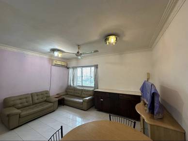 Apartment For Sale in Taman Pekaka Block 31