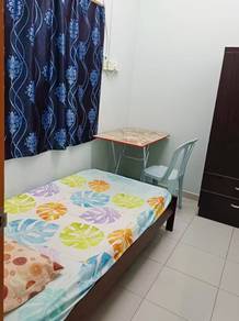 Room in Butterworth, PNG