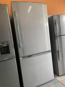 BIG Panasonic 2 Pintu Fridge Freezer Refrigerator