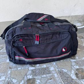 T&C SURF DESIGNS travel duffel bag