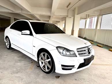 Mercedes Benz C180 180 BlueEFCY CGI SPRTPCK (CBU) in Tampoi, JHR