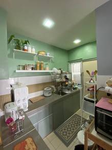 Condominium For Sale in Metropolitan Square