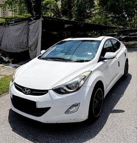 Hyundai Elantra PREMIUM in Cheras, KUL