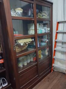 display cabinet