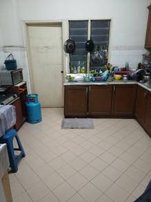 Room in Bukit Jalil, KUL