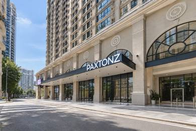 Service Residence For Rent in Empire City