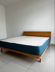 Joey Mattress Kingsize + Bedframe Muji style