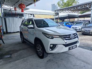 Toyota Fortuner V in Batu Caves, SGR