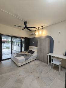 Room in Bayan Lepas, PNG