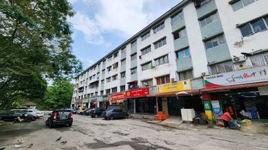 Flat For Sale in Pangsapuri Jati @ Seri Kembangan