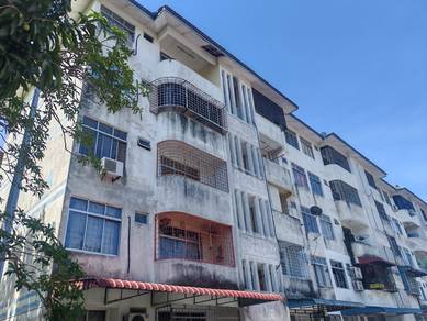Apartment For Rent in Pangsapuri Taman Cheng Ria
