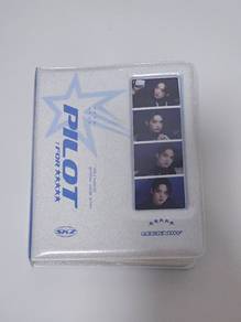 stray kids official merch leeknow collect book