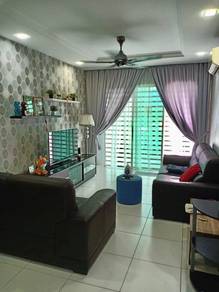 Condominium For Rent in Elit Heights @ Bayan City