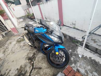 Kawasaki Ninja 300