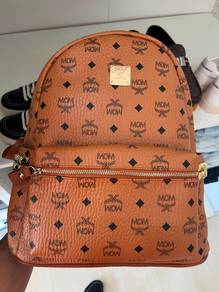 MCM Backpack Stark Side Studs in Visetos
