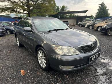 2005 Toyota Camry E