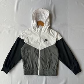 Nike Windbreaker(XS)