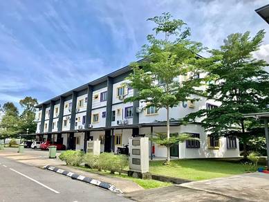 Townhouse For Sale in Kuching,SWK