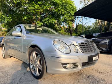 Mercedes Benz E200 200 K ELEGANCE (CKD) in Muar, JHR