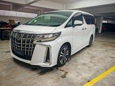 Toyota Alphard SC in Desa Petaling, KUL