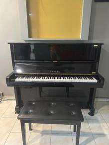 Yamaha U2 piano 