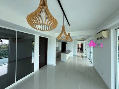 Condominium For Rent in The Bay Residences