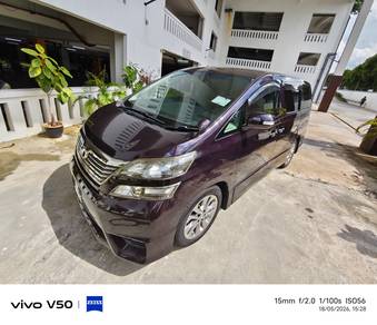 Toyota Vellfire Z PLATINUM SELECTION II in Petaling Jaya, SGR