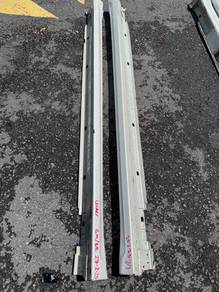 No 28-2-25 Subaru Legacy BM BR Euro Side Skirt Jpn
