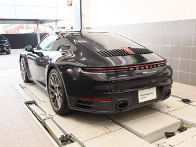Porsche 911 Carrera CARRERA 4 in Klang, SGR