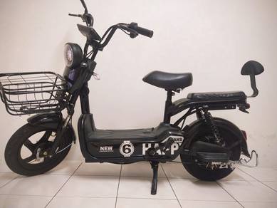 Scooter AZ E-Bike C01