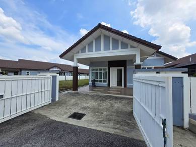 Bungalow House For Sale in Senawang,NSN