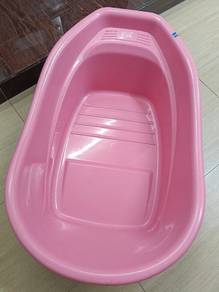 Besen mandi baby