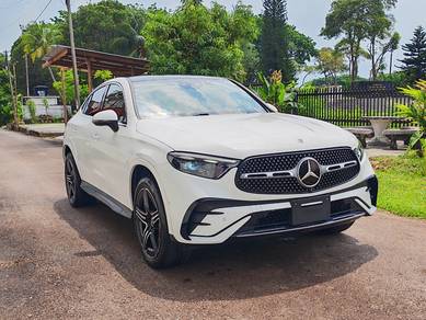 2023 Mercedes Benz GLC300 300E