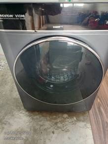 barang terpakai , baru 6 bulan pakai 