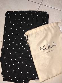 Nula Nursing Cover