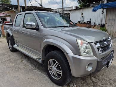 Isuzu D-Max Ddi iTEQ 4x4 (PREMIUM) in Selayang, SGR