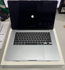 Apple MacBook Air M5 (15”)(Sky Blue)