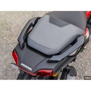 HONDA ADV 150 REAR GRIP BAR 1 pair