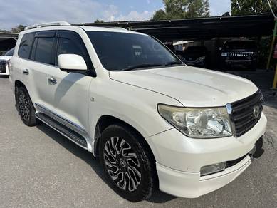 Toyota Land Cruiser AX in Kota Kinabalu, SBH