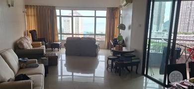 Condominium For Rent in The View Condominium (Twin Towers)