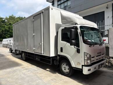 ISUZU NPR PRO NPR81UKH 20ft box 4 pintu tepi 4.8cc