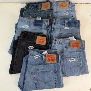 Levi’s Jeans sz 38 Combo,,