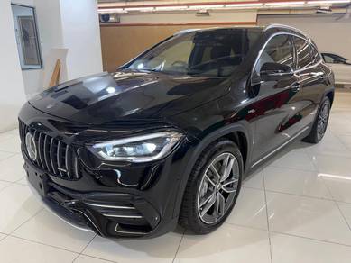 Mercedes Benz GLA35 35 AMG 4 MATIC in Kota Damansara, SGR