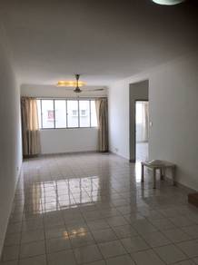 Condominium For Rent in Puncak Damansara